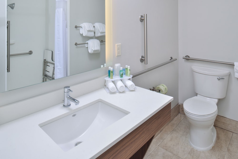 Holiday Inn Express & Suites - Brighton South - US 23 by IHG, Foto 2