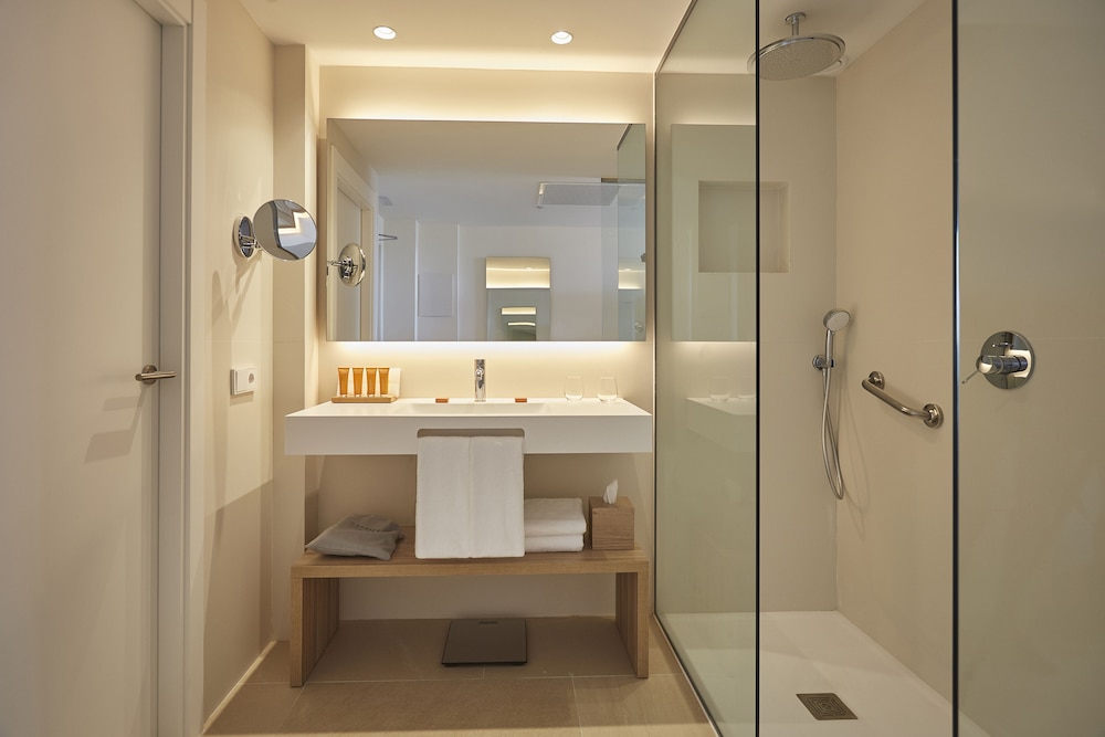 Junior Double Room, Balcony Junior Double Room, Balcony