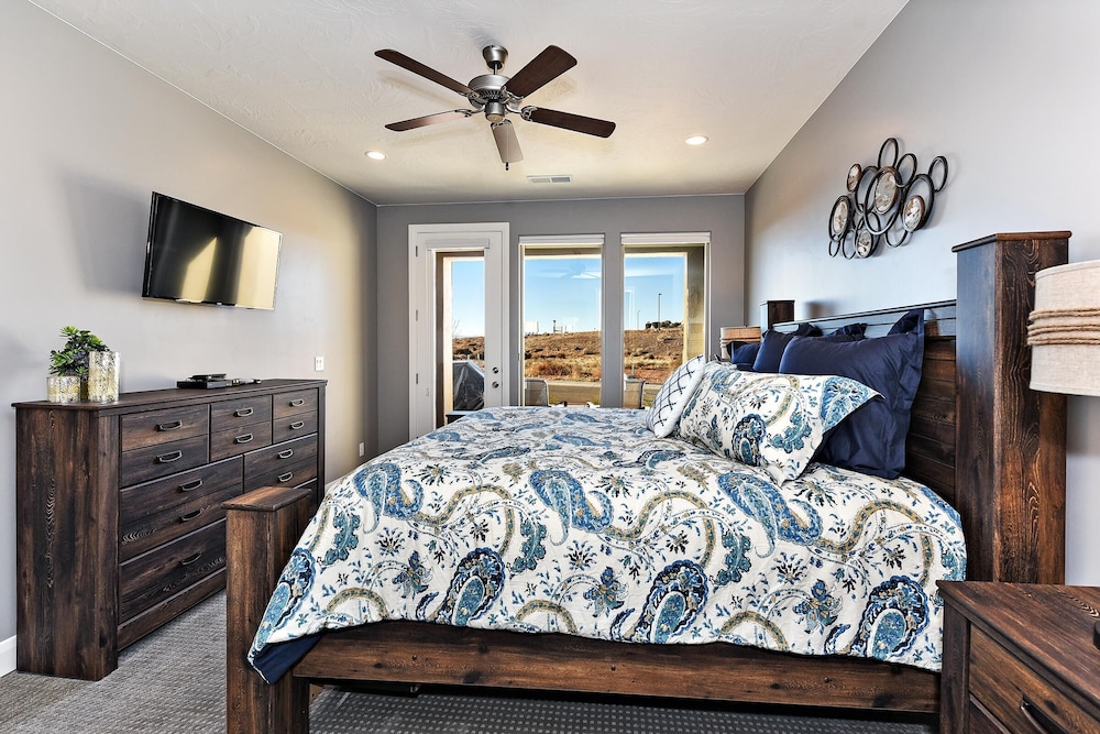 House, Multiple Beds, Mountain View (Paradise Found) photo 3