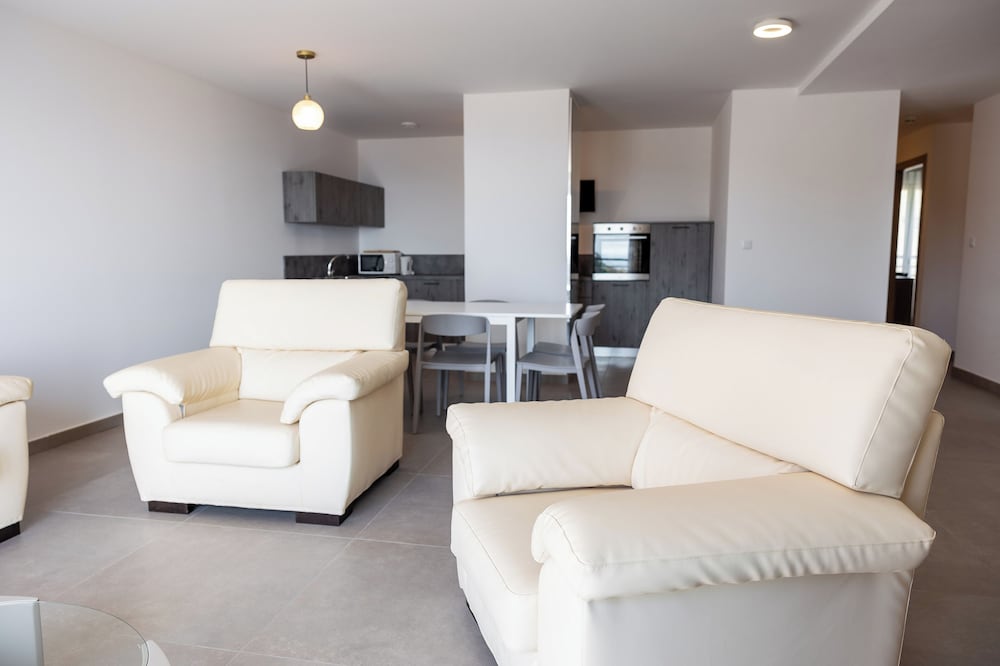 Apartment, Sea View - Photo 11