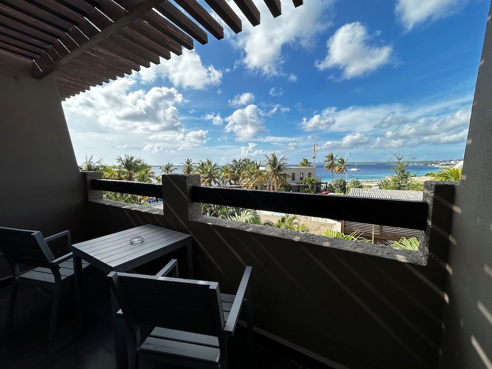 Standard Room, Balcony - Photo 2