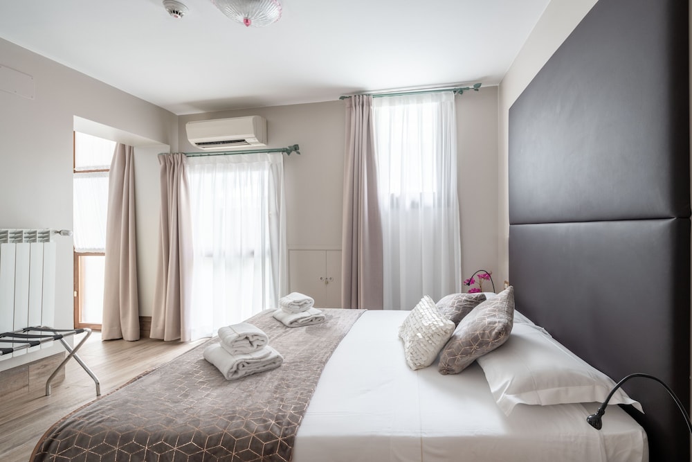 Standard Double Room, 1 Double Bed (2C) photo 3