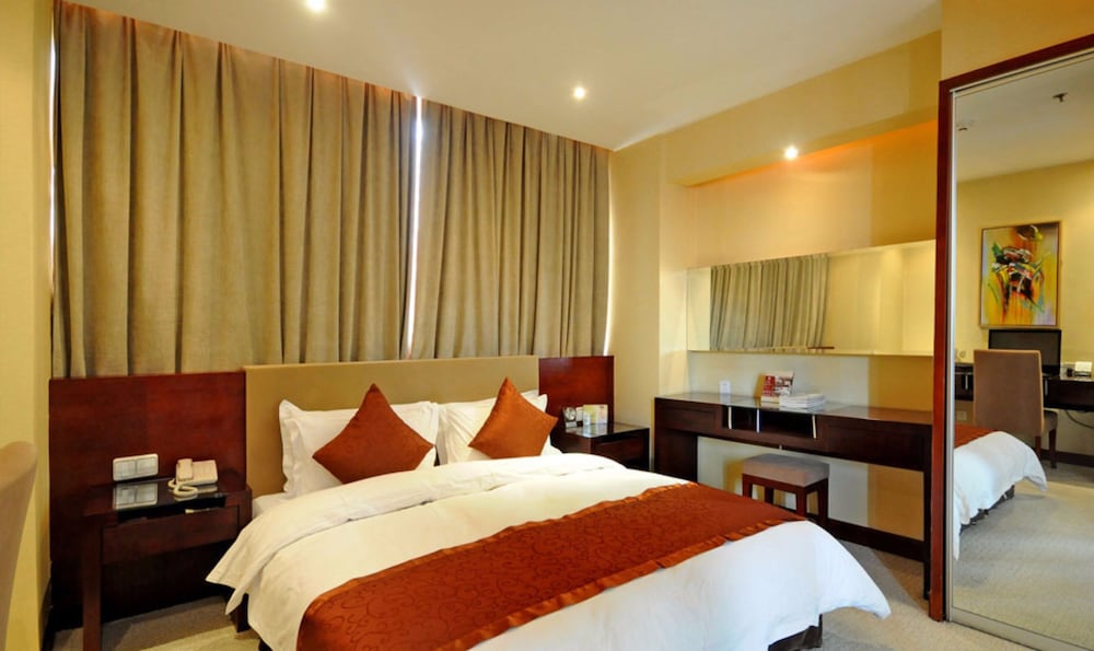 Executive Suite photo 1