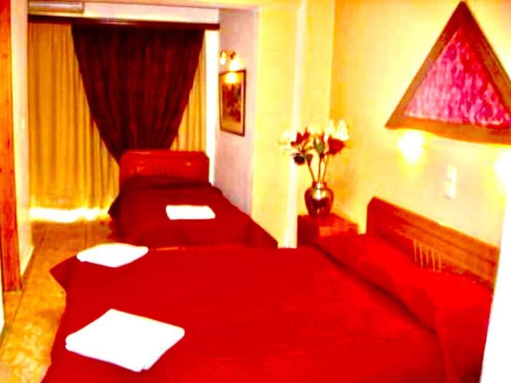Triple Room, Sea View - Photo 4