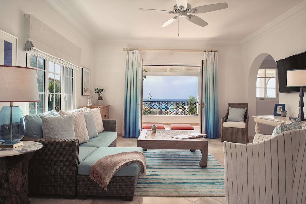 Suite, 1 Bedroom (Plunge Pool) photo 3