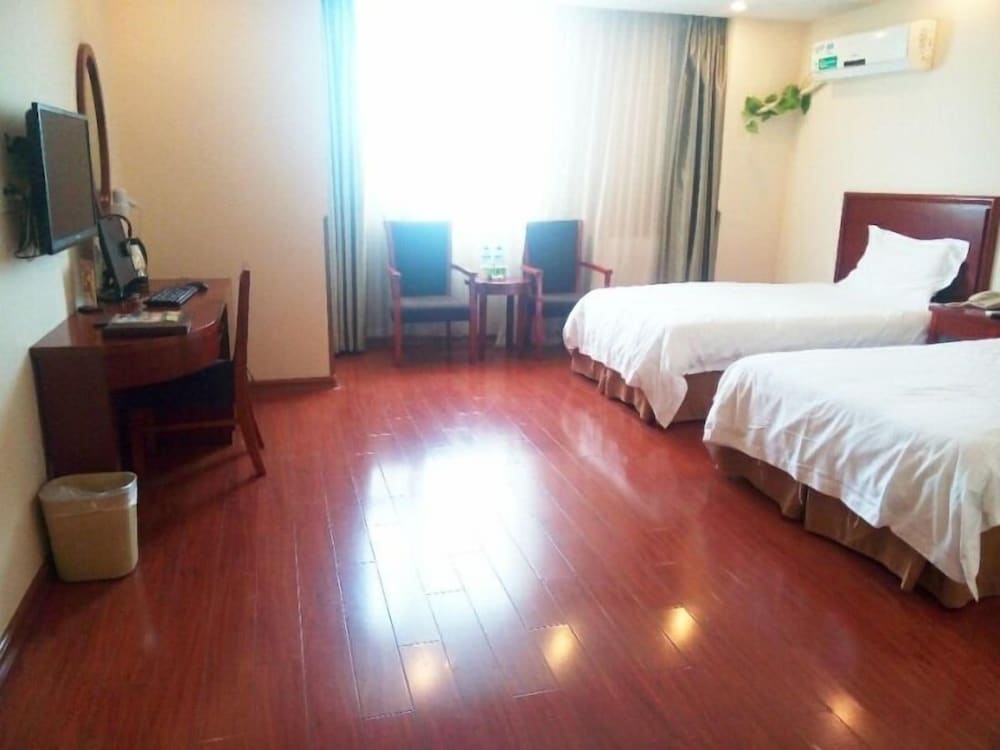Standard Twin Room photo 3