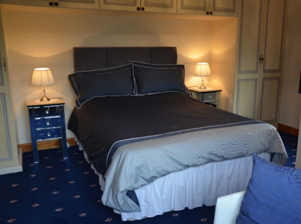 Grey Room photo 1