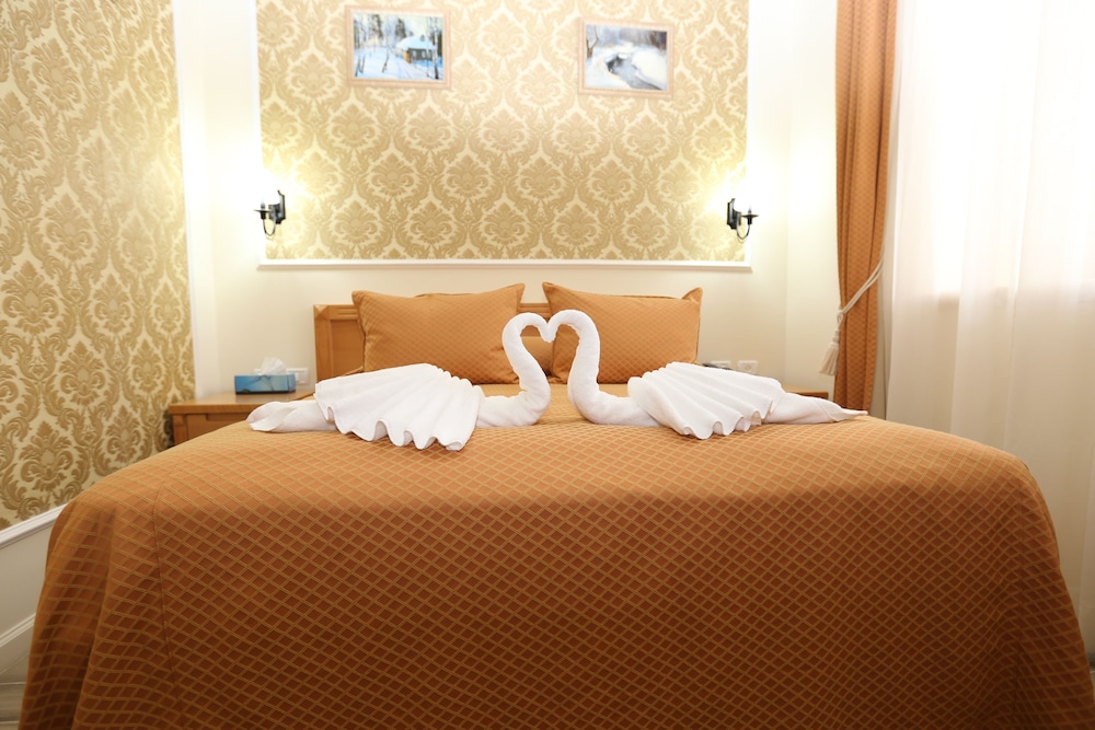 Classic Double Room, 1 Queen Bed, Non Smoking photo 2