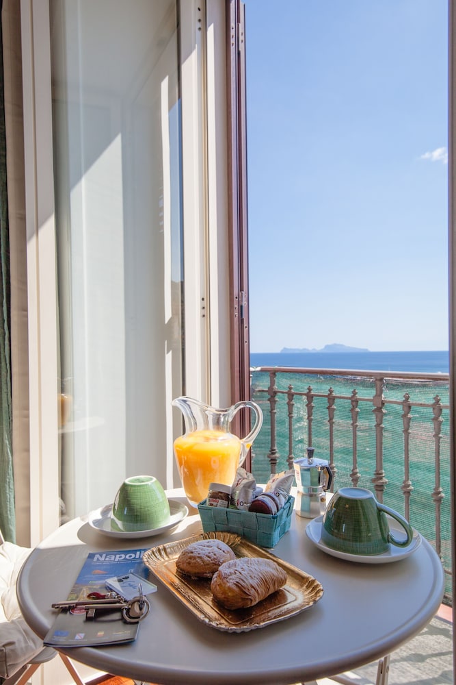Exclusive Double Room, 1 Queen Bed, Sea View