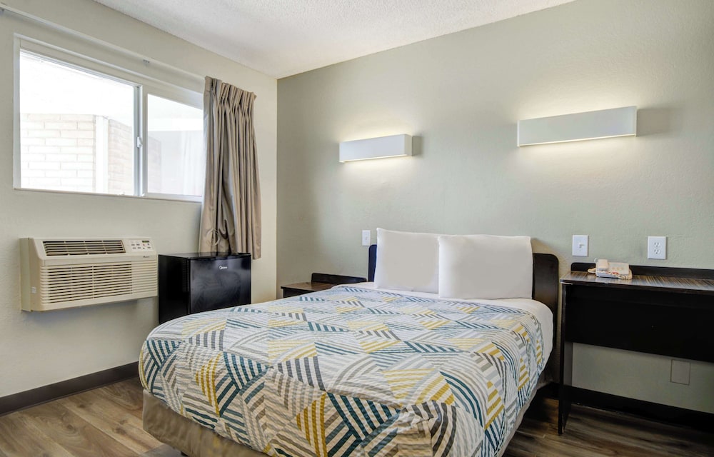 Deluxe Room, 1 Double Bed, Accessible, Non Smoking photo 1