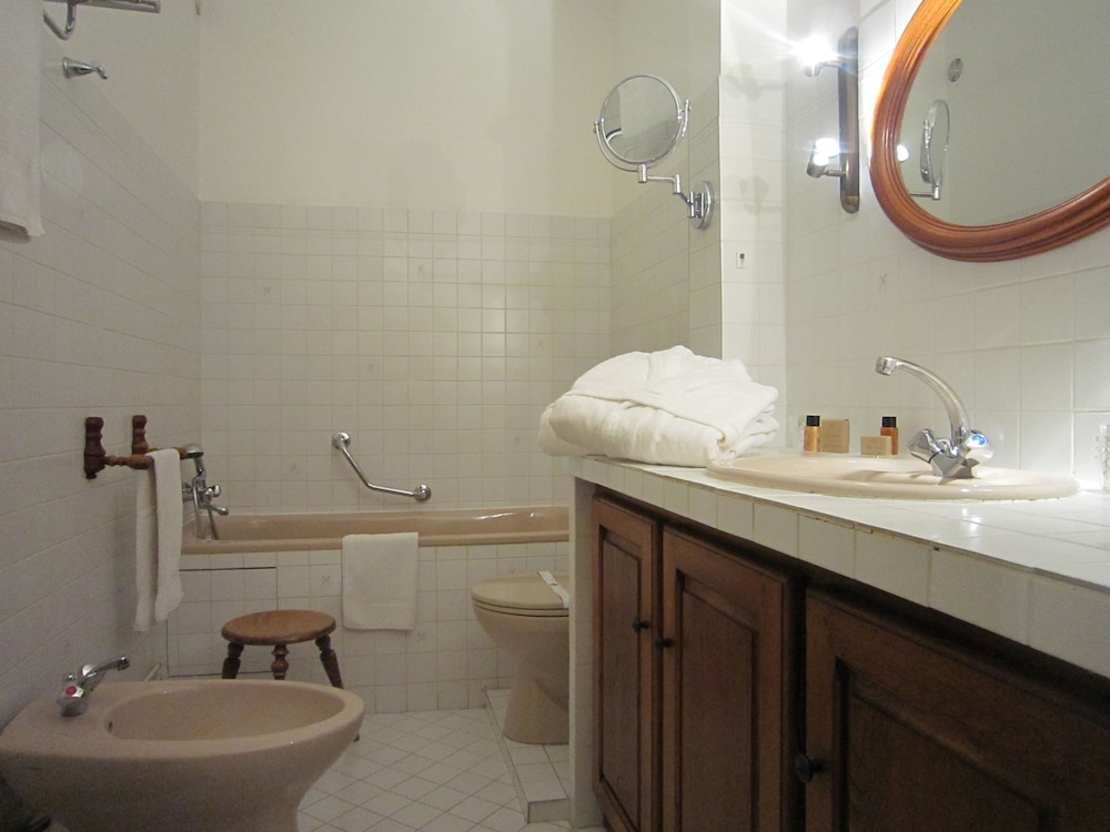 Superior Twin Room photo 2