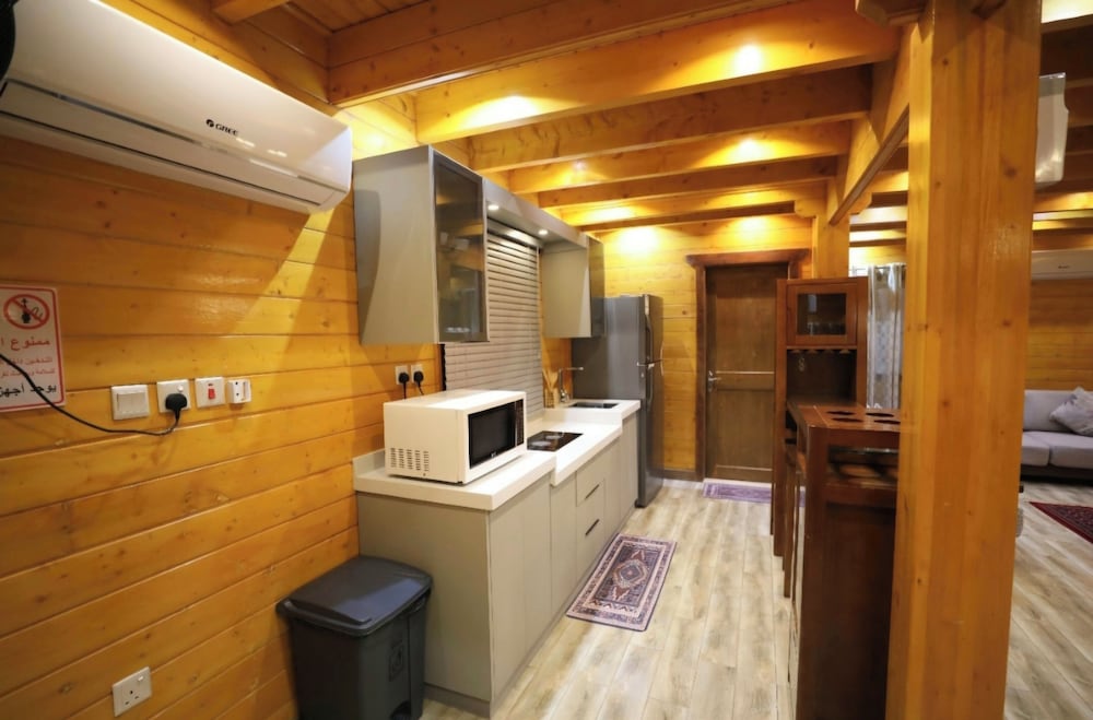 Luxury Cottage, 1 Bedroom, Private Pool, Pool View photo 1