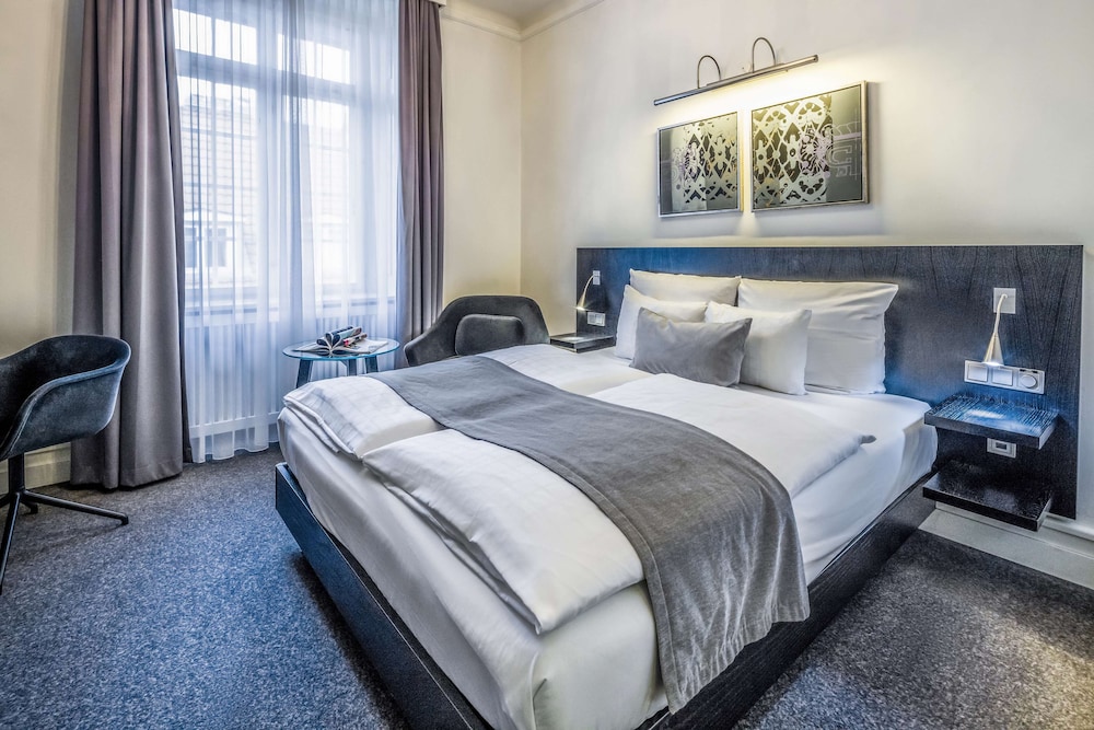 Double Room, 1 Queen Bed - Photo 1