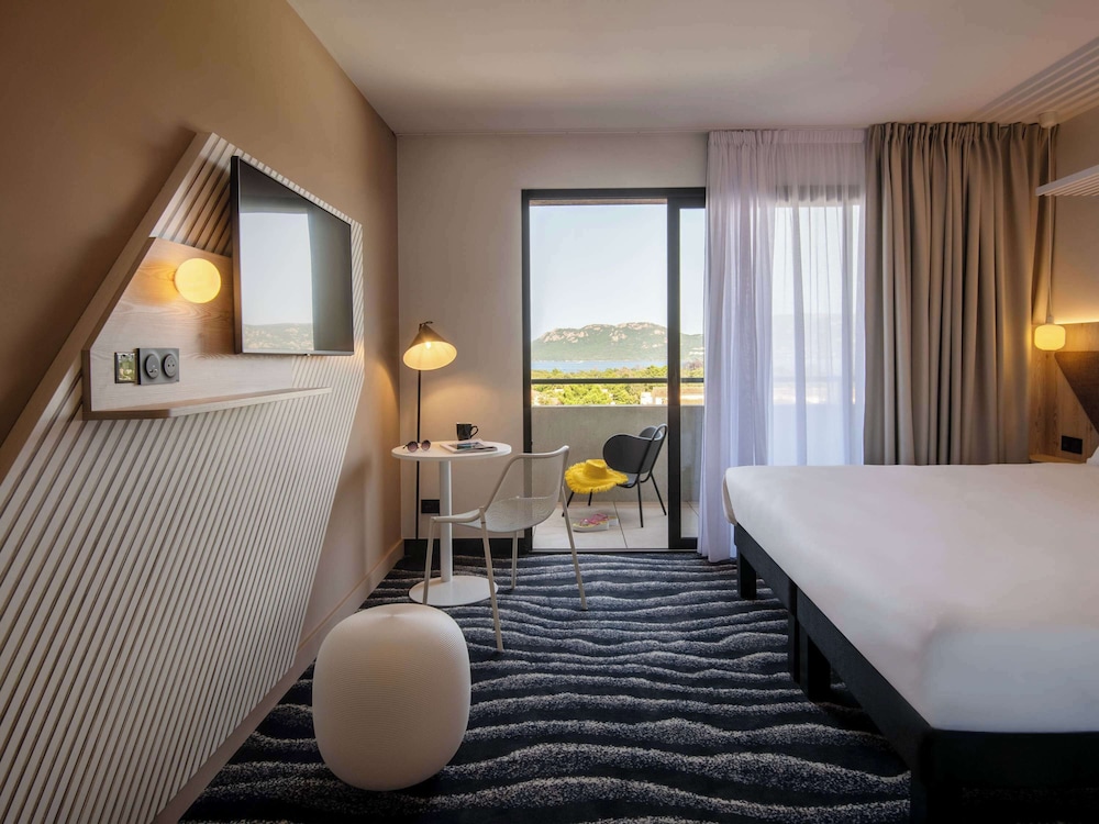 Standard Room, 1 Double Bed, Balcony - Photo 1