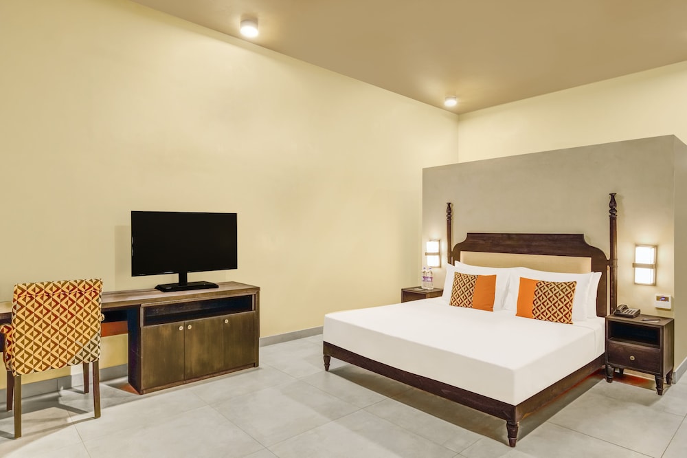 Premium King Room - Photo 1