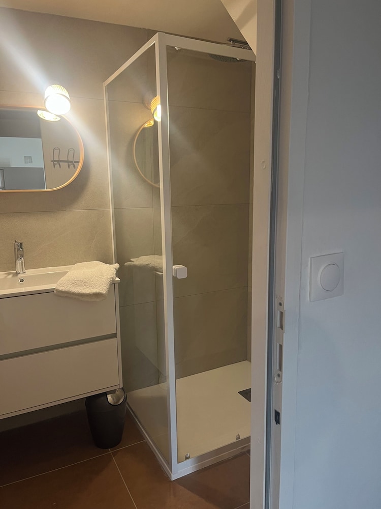 Comfort House, 2 Bedrooms, Balcony, Bay View photo 3