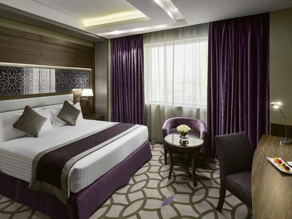Suite, 1 King Bed