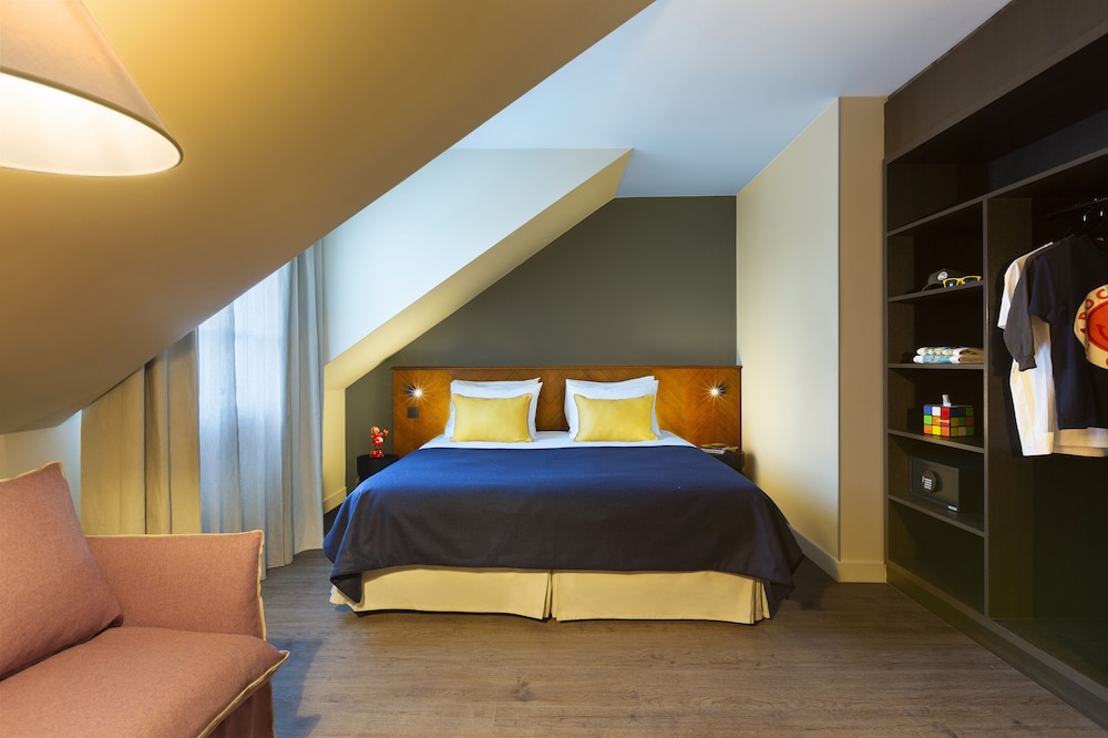 Superior Triple Room photo 3