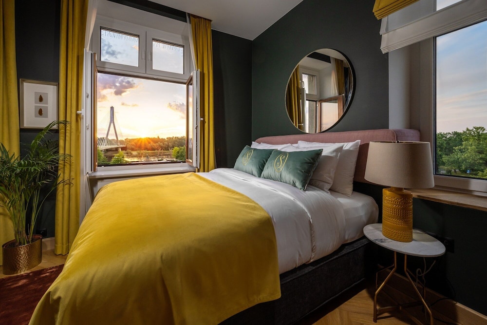 Deluxe Double Room (River View) - Photo 1