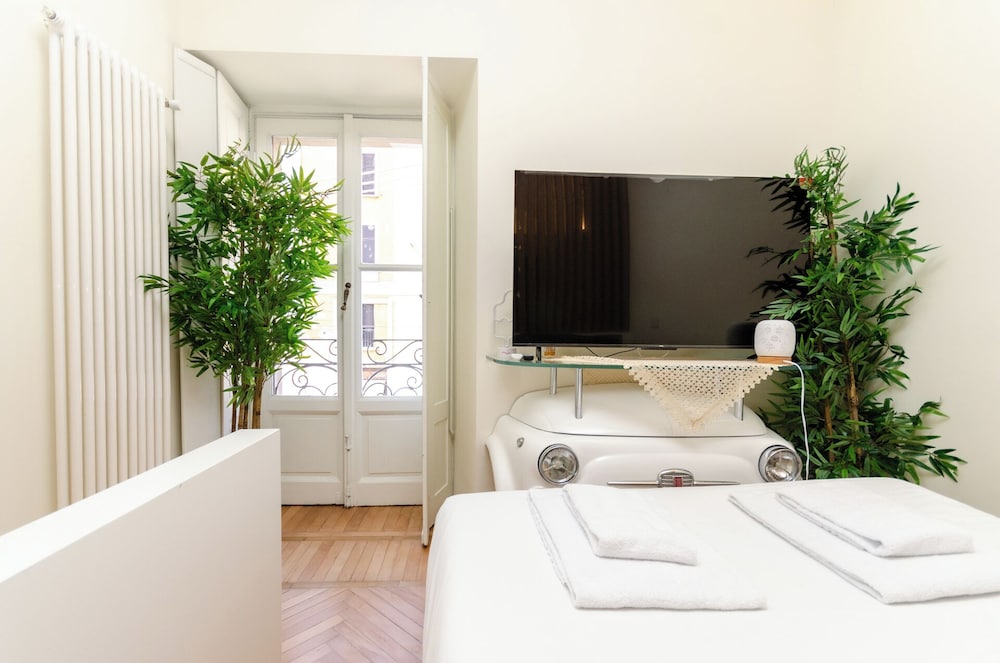 Apartment, City View
