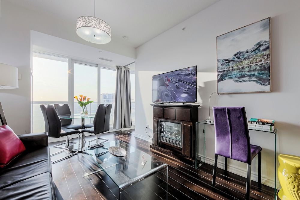 Family Size 2 Bedroom Fully Furnished Condo Sleeps 6, Parking Available, 3tvs, Foto 11