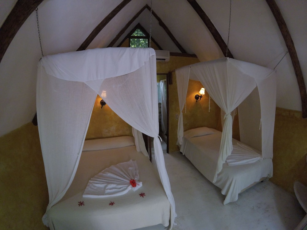 Deluxe Cabin (2 beds) photo 1