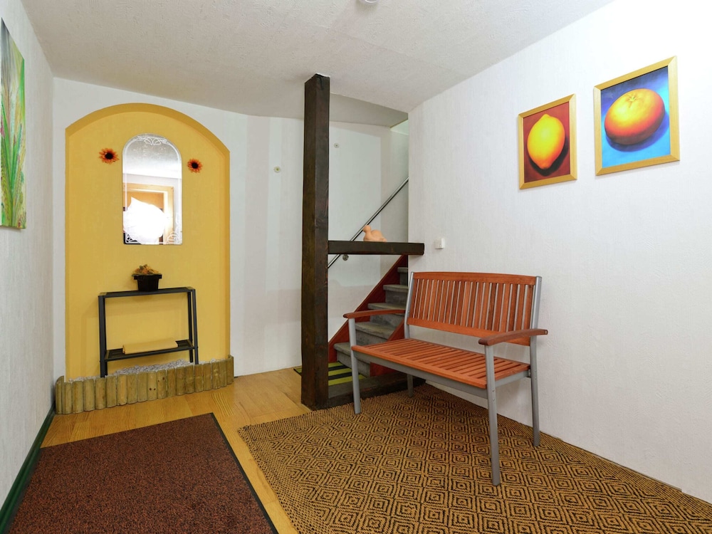 Comfort Apartment, 3 Bedrooms photo 3