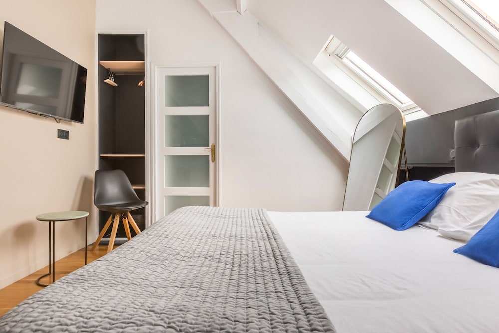 Premium Double Room, Ensuite - Photo 35