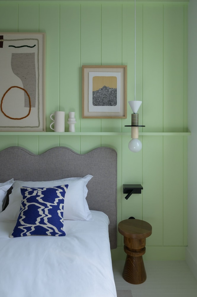 Confort room, ocean view photo 3