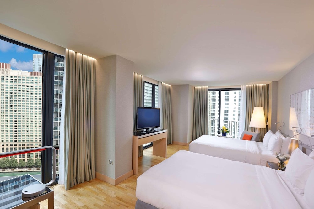 Room, 2 Queen Beds, Non Smoking - Photo 2