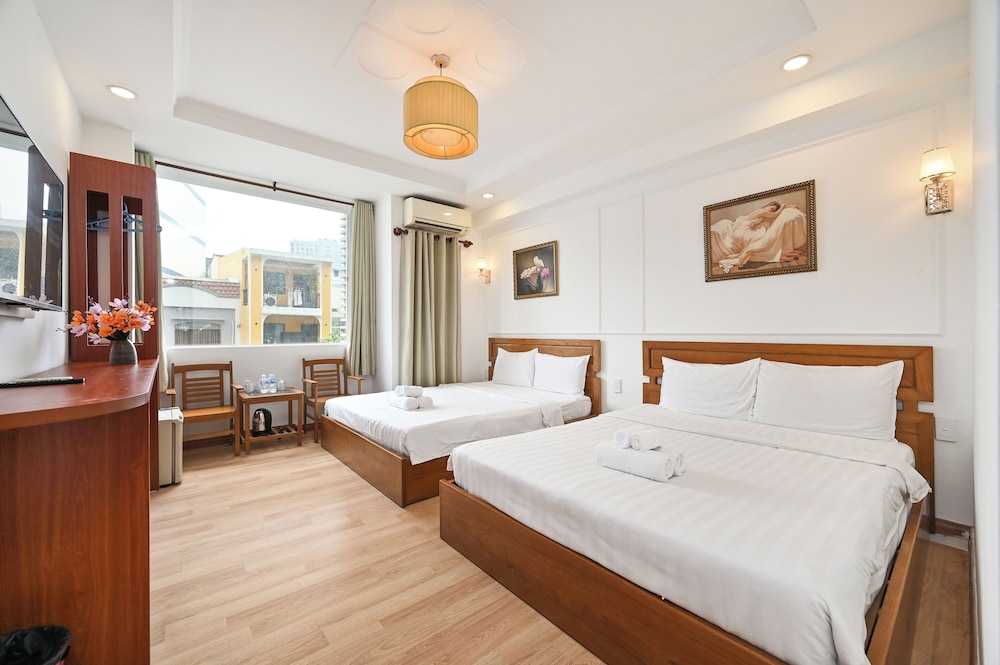 Family Double Room, 2 Queen Beds