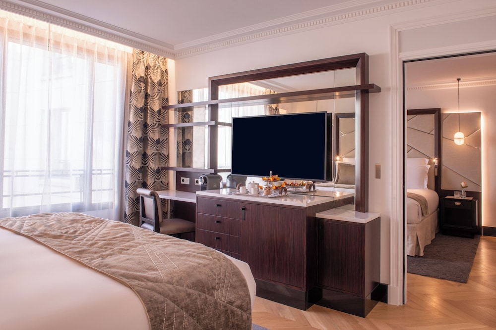 Executive King Room