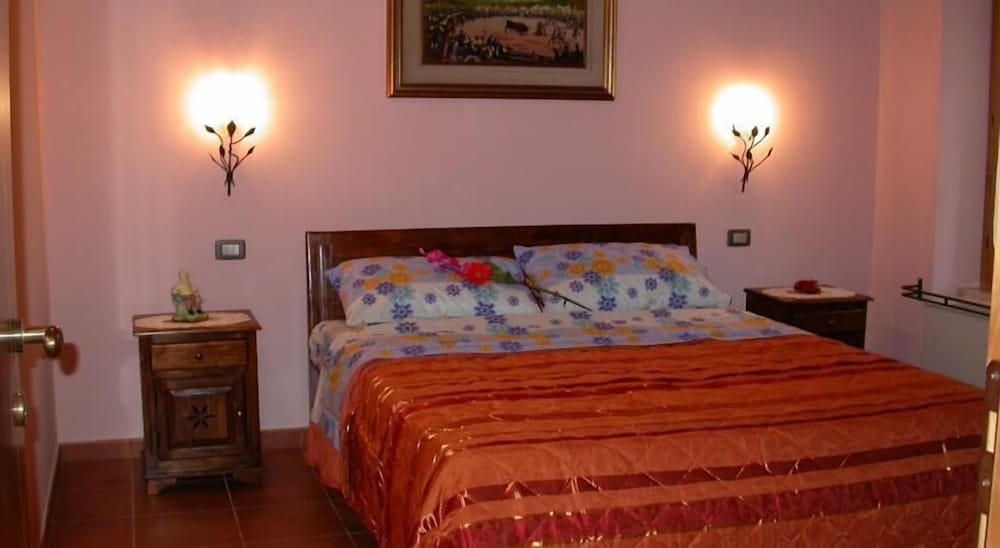 Family Apartment photo 3