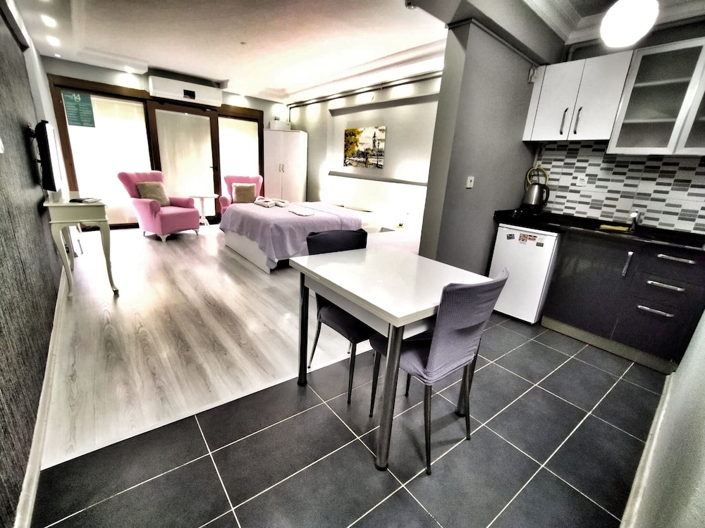 Comfort Apartment photo 1