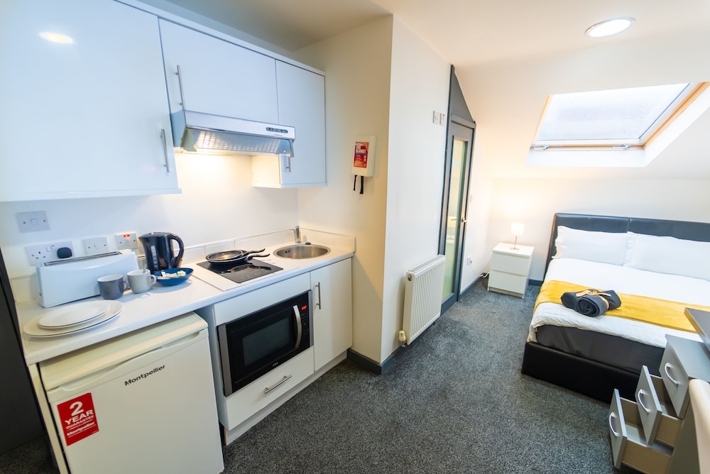 Standard Studio, Ensuite (Studio 10) - Photo 5