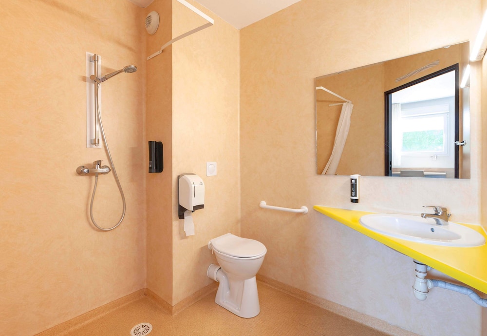 B&B HOTEL Pau Lescar, Foto 5
