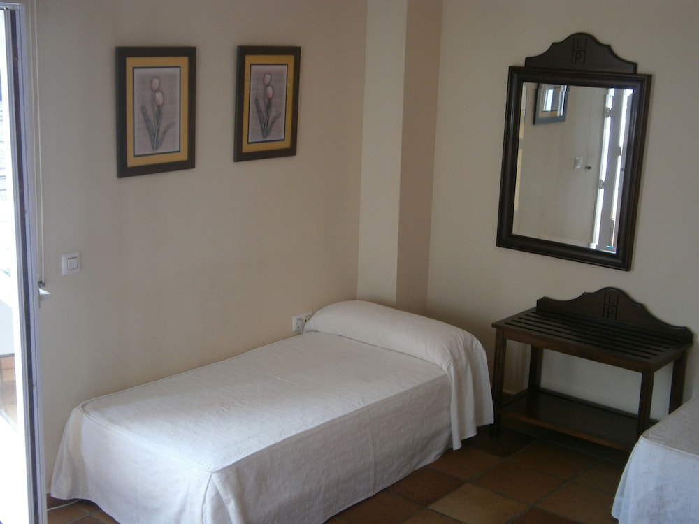 Quadruple Room photo 2