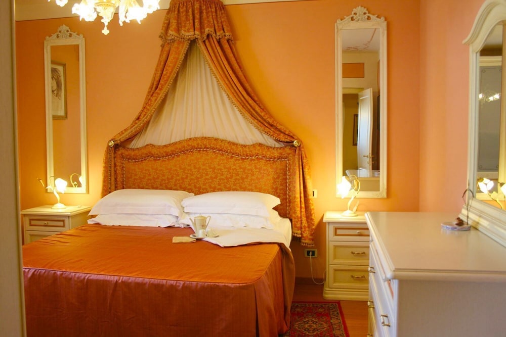 Traditional Villa, 6 Bedrooms, Private Pool, Garden View photo 3