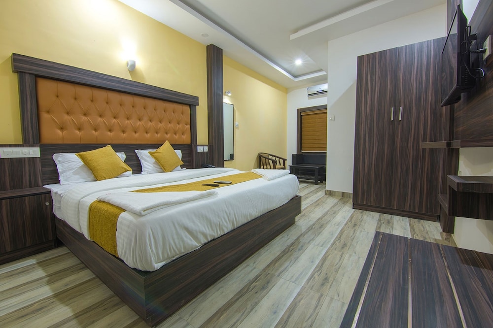 Deluxe Double Room, 1 Double Bed, Non Smoking photo 1