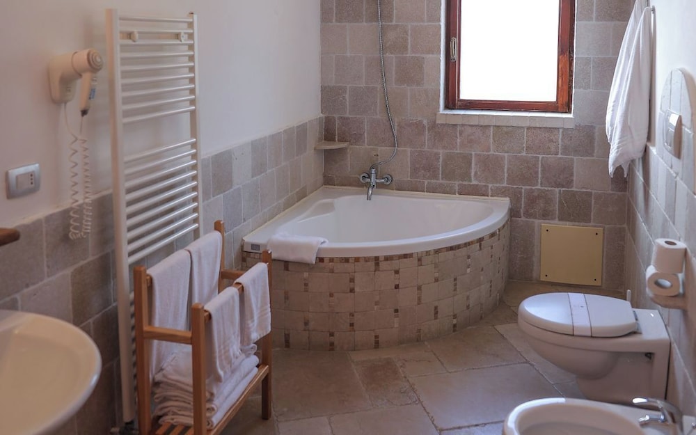 Superior Quadruple Room photo 3
