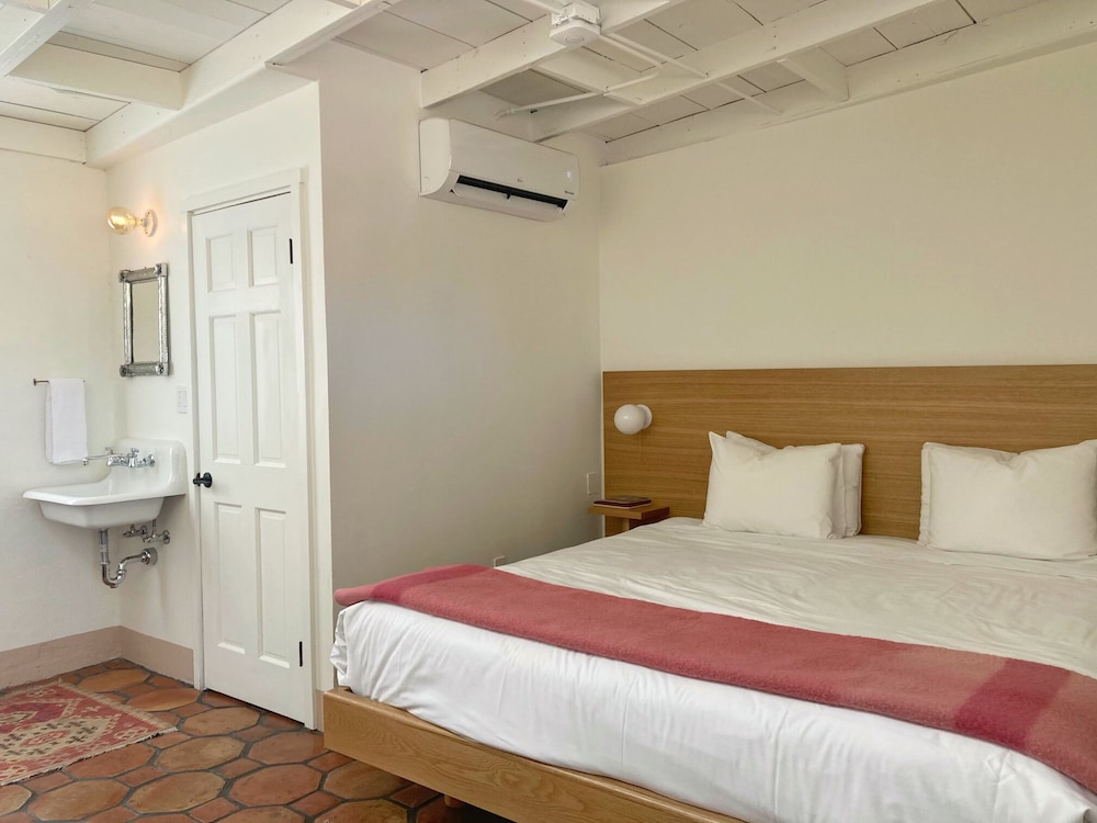 Room 2 photo 2