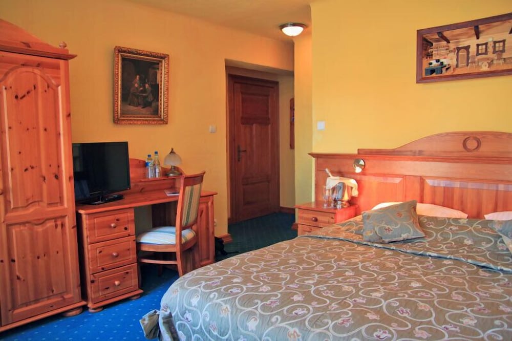 Double or Twin Room, River View photo 2