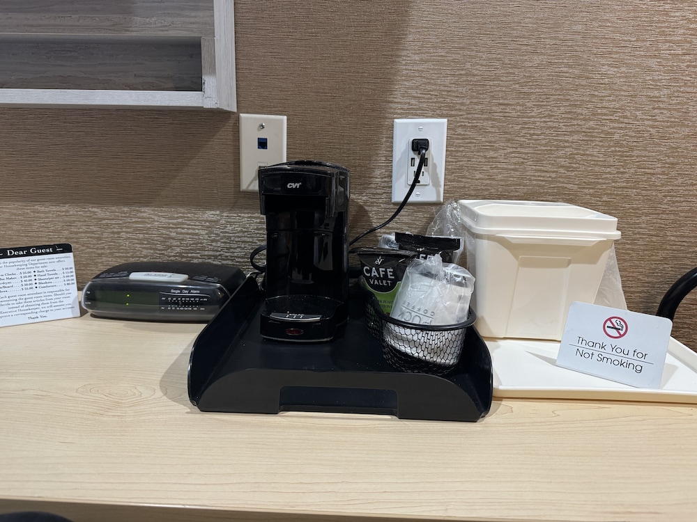 Standard Room, 1 Twin Bed, Non Smoking, Refrigerator photo 2