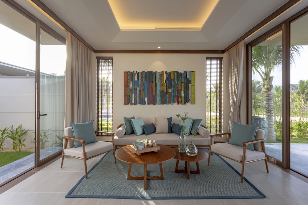 Horizon Pool Villa - Photo 5
