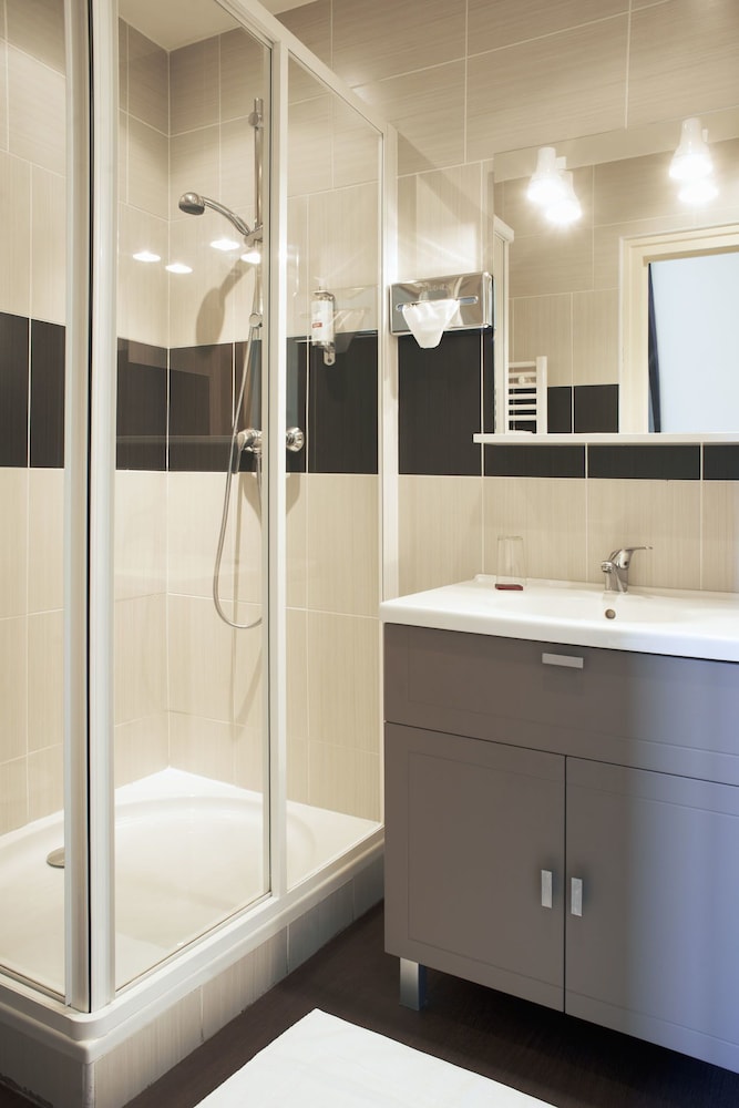 Comfort Double Or Twin Room, With View photo 2