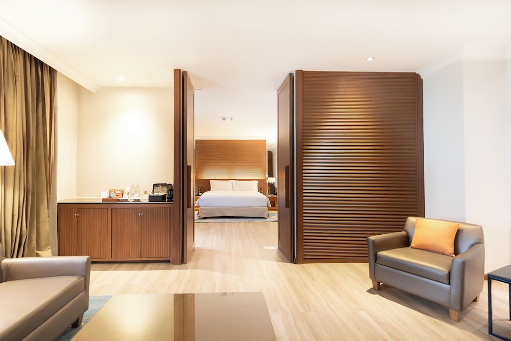 1 Bedroom Suite with Exclusive Benefits photo 1