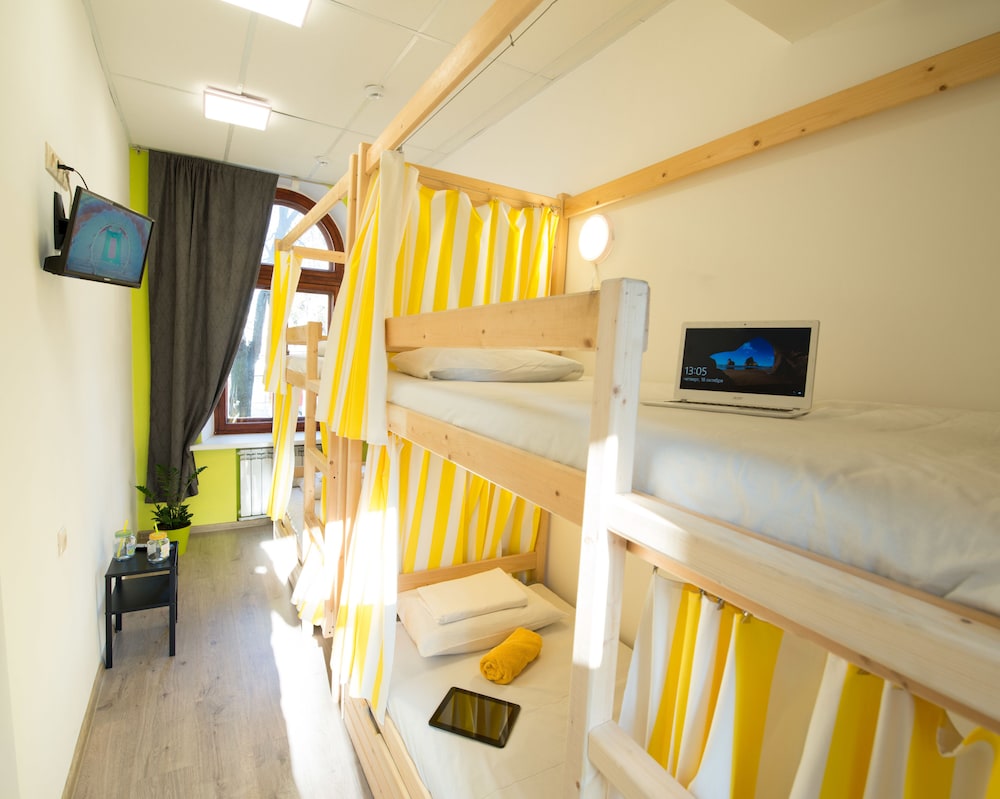 Bed in 4-Bed Dormitory for Women photo 1
