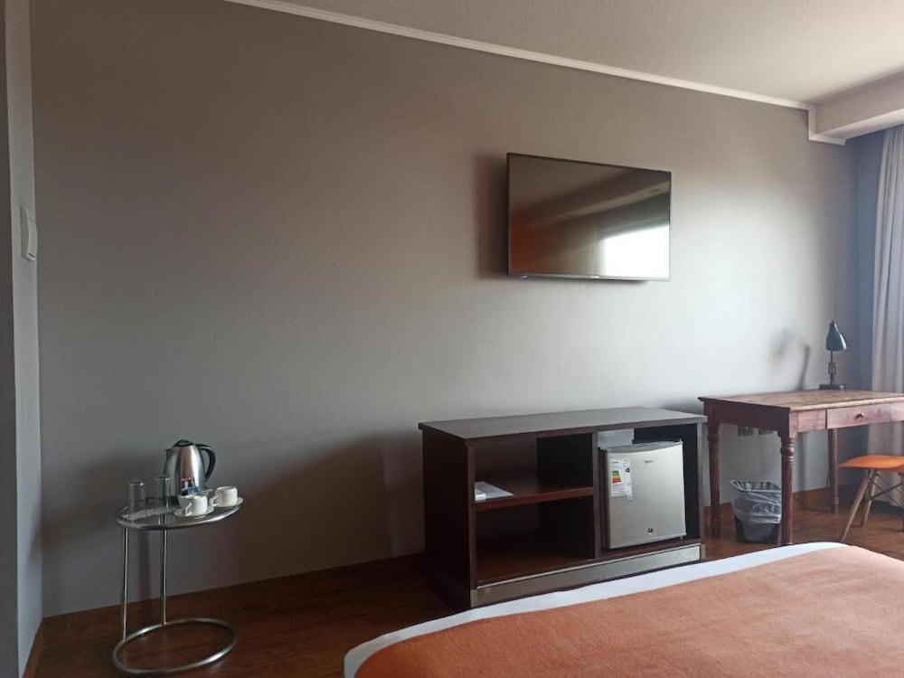 Executive Room, 2 Queen Beds - Photo 4