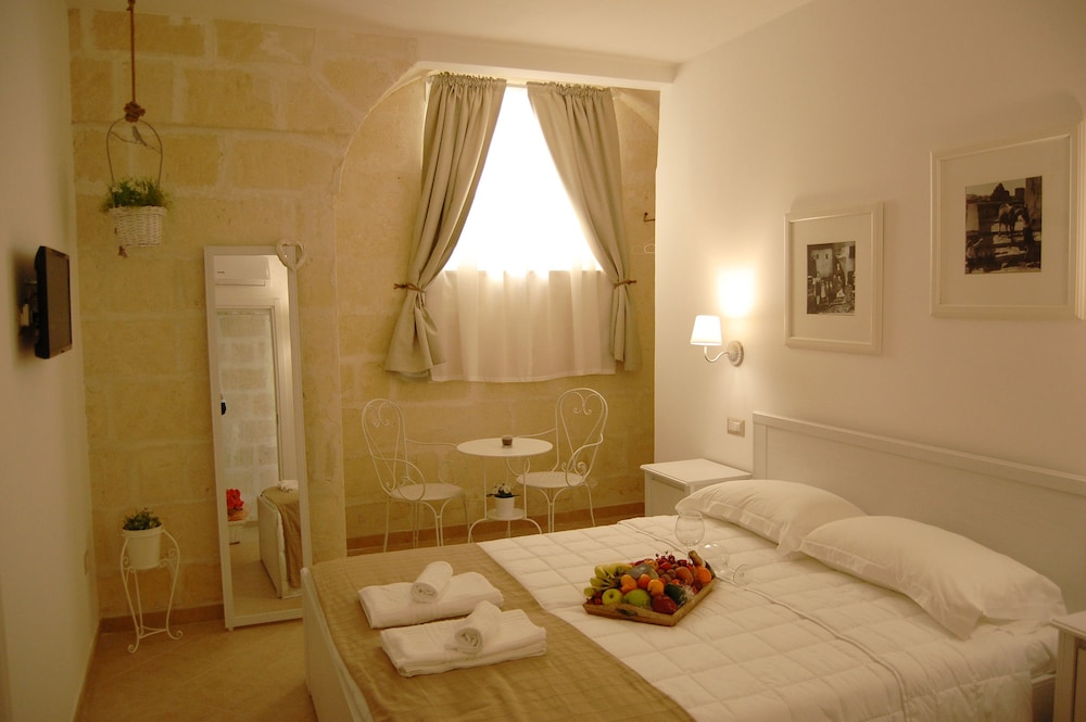 Deluxe Room, 1 Double Bed (Vicinato) photo 1