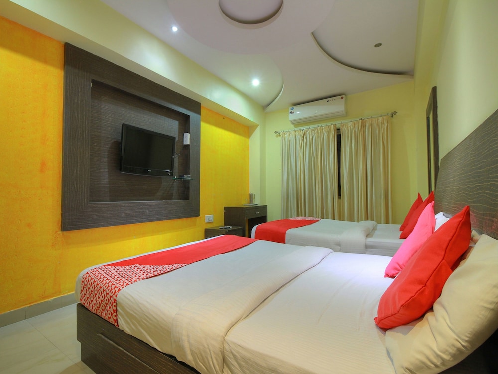 Deluxe Double Or Twin Room, 1 Queen Bed photo 3